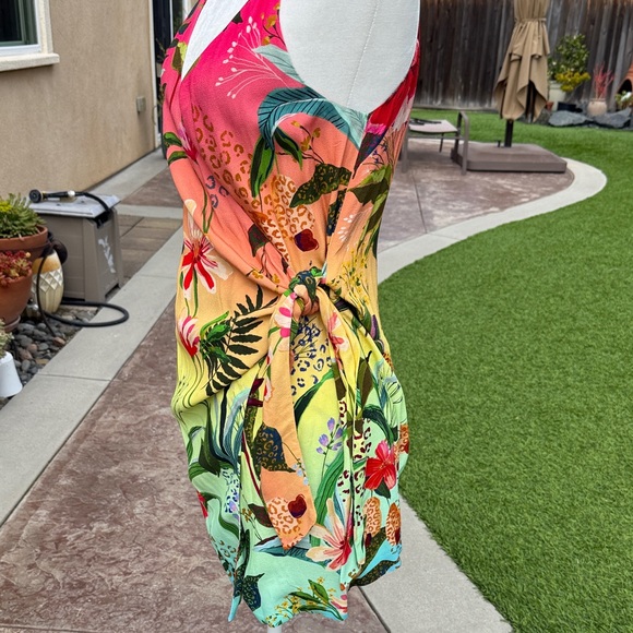 Farm Rio wrap dress - Picture 2 of 3